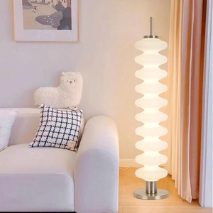 Lámpara de Pie Moderna de Plástico Blanco con Control Táctil, Altura Ajustable, Luz LED para Uso Residencial - Product Image 2