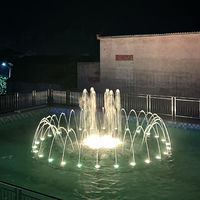 Fontaine de jardin moderne en acier inoxydable avec éclairage RGB programmable, colonnes d'eau synchronisées à la musique