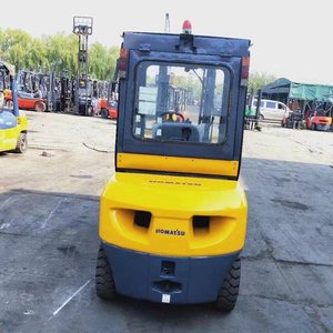 Montacargas Diésel Komatsu 3T Usado, Modelo FD30 con Cabina Cerrada, Capacidad de 3 Toneladas para Motor - Product Image 5