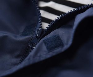 <span class=keywords><strong>Veste</strong></span> à capuche unie à manches longues personnalisée pour garçons et filles, <span class=keywords><strong>veste</strong></span> <span class=keywords><strong>de</strong></span> pluie imperméable doublée et douce pour enfants - Product Image 4