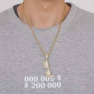 Bijoux hip hop européens et américains, collier personnalisé en cuivre incrusté de zircon, pendentif lunettes hip hop rétro pour hommes - Product Image 3