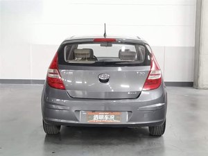 <span class=keywords><strong>Hyundai</strong></span> <span class=keywords><strong>i30</strong></span> Usado con Transmisión Automática, Volante a la Izquierda, Asientos de Tela, Faros LED, Cámara Trasera - Diésel - Product Image 2