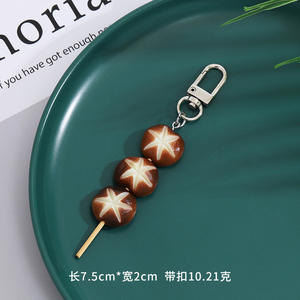 Llavero de goma de simulación creativa con modelos de comida: carne de barbacoa, bigote de calamar, maíz, y colgante de coche, para cumpleaños infantiles - Product Image 5