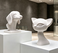 Tête de mannequin pour chien en fibre de verre Lavinia, sculpture de buste moderne, statue de présentation sur table pour la décoration de vitrine de magasin d'animaux