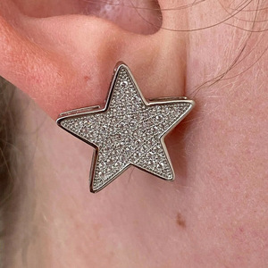 Orecchini a Forma di Stella per Donne, Design Unico, Accessori per Orecchie da Indossare Quotidianamente - Product Image 3