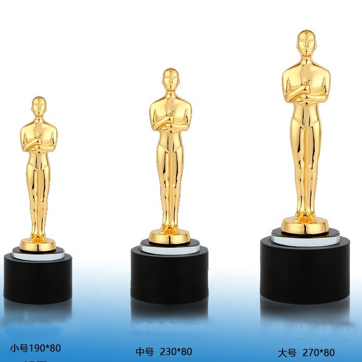 Moderne Grande Taille K9 Optique en Métal En Or Blanc Personne Oscar Trophée en Cristal/prix/plaque Pour La Gravure