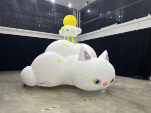 Chat nuage gonflable personnalisé pour la publicité, modèle de mascotte géante gonflable en forme de chat de dessin animé pour le thème du Pays des Merveilles d'Alice - Product Image 2