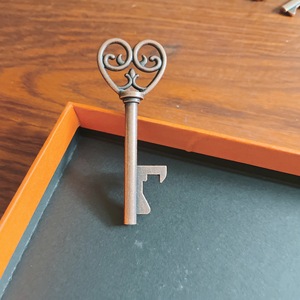 Llaveros Vintage con Forma de Llave de Esqueleto - Llaves Antiguas de Aleación de Zinc y Bronce para Joyería, Manualidades y Decoración de Bodas - Product Image 6