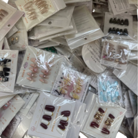 Ongles Press-On Faits Main Personnalisés pour Femmes – Lot de 10 Pièces de Haute Qualité – Design Unique Style Français – Application Beauté des Ongles pour Doigts