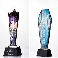 Trophée en cristal en forme d'étoile colorée, artisanat en cristal pour réunion annuelle d'entreprise, souvenir, trophée en cristal personnalisé, récompense WDY-0045
