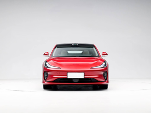 IM L6 2025 Serie Luxus-Elektro-Limousine |   Komfortables Fahren, Extrem Große Reichweite, Reichhaltige Ausstattung, Gebrauchtes Elektrofahrzeug für Geschäfts- und Familienkunden - Product Image 2