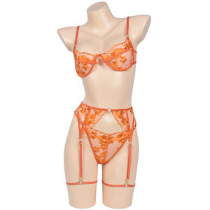 Aliexpress europa e stati uniti Ins <span class=keywords><strong>Sexy</strong></span> Mesh ricamo Ladies Sling <span class=keywords><strong>Sexy</strong></span> Lingerie Set da 3 pezzi <span class=keywords><strong>abbigliamento</strong></span> <span class=keywords><strong>femminile</strong></span> - Product Image 5