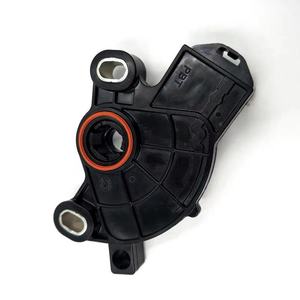 Interruptor de seguridad de posición de engranaje Mitsubishi 8617A007 MR983147 para Blue Servo 2004-2012, pieza de repuesto - Product Image 1