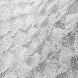 Tela de encaje de plumas blancas al por mayor, tela jacquard, tela cortada, borlas, falda de verano, encaje de gasa para vestido de novia - Product Image 4