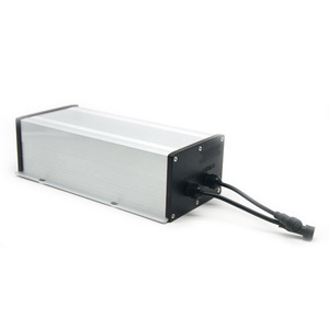 Baterai Lithium Ion silinder isi ulang 12V 10AH-30AH 18650 NCM baterai <span class=keywords><strong>3</strong></span>.7V untuk lampu jalan tenaga surya - Product Image 1