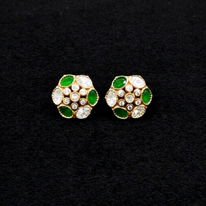 Pendientes de Aro Kundan 11737, Pendientes Chapados en Mehandi, Pendientes Étnicos de Latón con Forma de Flor, Joyería Estilo Kundan para Mujer, Regalo para Fiesta - Product Image 1