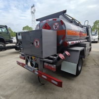 Camión Cisterna Diésel Ligero 4x2 de 5 CBM, Mini Camión Móvil de Reabastecimiento con Dispensador de Combustible Trasero