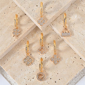 Juego de Aretes Colgantes de Oro de 18K con Circonitas Cúbicas para Mujer, Aretes de Trébol de Cuatro Hojas de Lujo, Joyería de Moda para Fiesta, Regalo, Brinco Fofo - Product Image 1