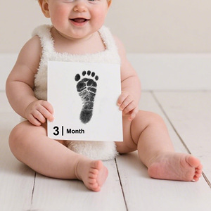 Carte pietra miliare per bambini 15 pezzi Kit per la mano e l'impronta del bambino Album mese di inchiostro blocco per pietra miliare del libro ricordo dell'impronta del bambino - Product Image 5