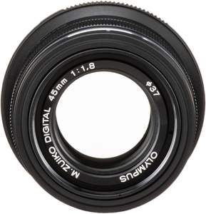 Objectif OM SYSTEM M.Zuiko Digital 45mm F1.8 Noir pour appareil photo Micro Four Thirds, conception compacte, beau bokeh, lumineux, fabriqué en Chine - Product Image 6