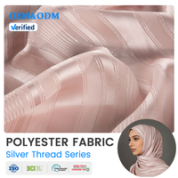 Tissu en mousseline de polyester jacquard à fil argenté fluide et respirant A2 pour hijab et robe d'été