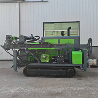 Machine de forage de puits d'eau à moteur diesel sur chenilles, équipement de forage portable pour l'exploration géologique