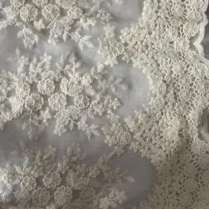 耐久性 3D 蕾丝切割刺绣棉织物