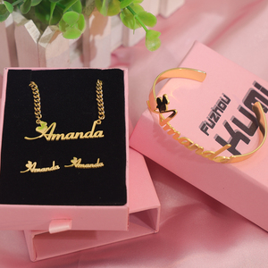 Set di Gioielli in Oro per Bambine con Nome Personalizzato, Collana con Ciondolo, Orecchini e Bracciale con Lettera in Stile Gotico Inglese, Orecchini e Collana per Bambini OEM all'Ingrosso - Product Image 2