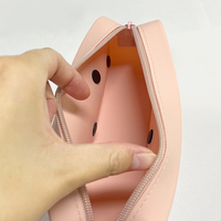 Organisateur de maquillage en silicone mignon à faire soi-même - Trousse à crayons zippée pour étudiants Sac de rangement en silicone multi-usages