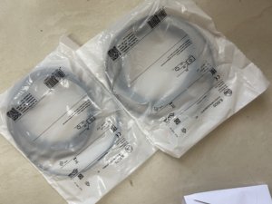 เซ็นเซอร์ตรวจจับวัตถุแบบเหนี่ยวนำ IL5020 ของแท้ใหม่ 100% - Product Image 1