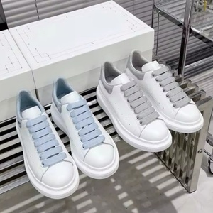 The Same Style Classic Genuine Leather <b>Skateboarding</b> Shoes With Anti Slip White sneakers for Outdoor Unisex Casual Sports Shoes - Product Image 1