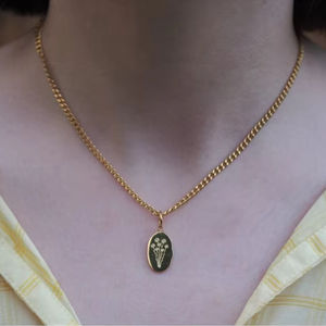 Collar de Acero Inoxidable con Baño de Oro de 18K con Flor de <span class=keywords><strong>Nacimiento</strong></span>, Colgante de Flor de <span class=keywords><strong>Nacimiento</strong></span>, Regalo para Ella - Product Image 5