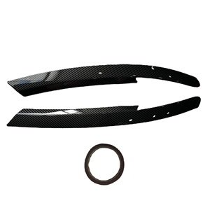 Couvre-phares Holden Commodore VY S SS SV6 SV8 en ABS noir brillant effet carbone, installation sans perçage - Product Image 4