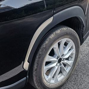 Auto Roestvrijstalen Exterieur Accessoires Voor Toyota 2022 <span class=keywords><strong>Corolla</strong></span> Achterdeur Wiel Beschermer Strips - Product Image 4
