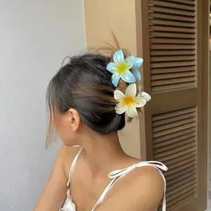 Go Party Summer Beach 7cm Kunststoff Harz Haar Klaue Candy Farbe Blumen form Haars pangen für Frauen Mädchen Haarschmuck