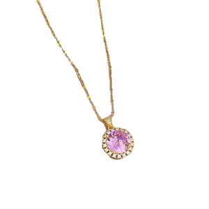 Collier en acier inoxydable HY, orné d'un pendentif en cristal rose brillant. Conçu spécifiquement pour les femmes - Product Image 5