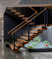 VIKO Villa moderne dans la salle Style simple Escalier droit en bois brossé Mono Stringer