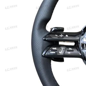 Volant sport en cuir noir de luxe et fibre de carbone pour Mercedes-Benz <span class=keywords><strong>GLE</strong></span> GLC X253 C253 CLA W117 - Motion Design - Product Image 3