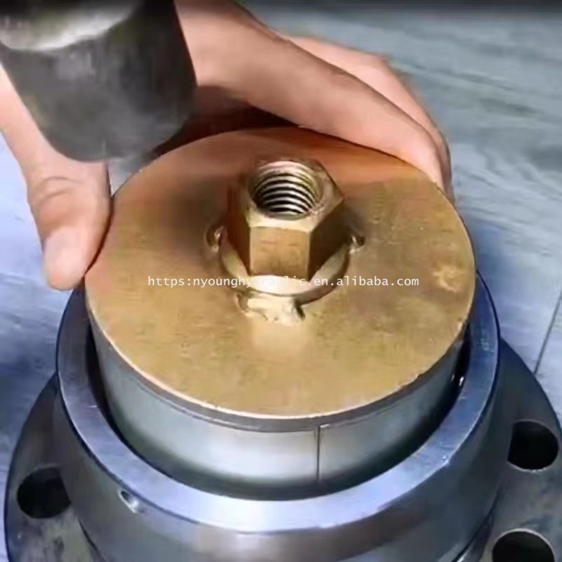 tool bushing mecdes124