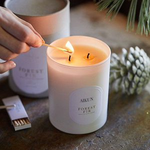 AIKUN, Proveedor OEM al por Mayor, Fabricación de Marca Privada, Velas Aromáticas de Lujo con Cera de Soya, Personalizadas, para Decoración del Hogar y Aromaterapia - Product Image 3