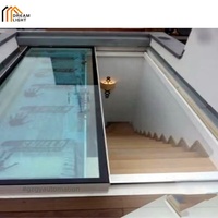 Système de toiture américain en alliage d'aluminium avec lanterneau coulissant à persiennes, vitrage transparent intelligent et ventilé, à commande automatique