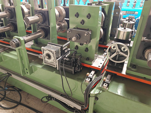 Vollautomatische CPurlin-Rollformmaschine Metallblech CPurlinherstellung Stahlrahmen und Purlinmaschinen - Product Image 6
