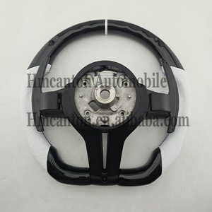 Volante Deportivo de Cuero Negro y Blanco para BMW Serie 5 F30 F10 F32 F90 F80 F82 F87, Estilo M Performance, en Oferta - Product Image 6