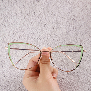 <span class=keywords><strong>Occhiali</strong></span> <span class=keywords><strong>da</strong></span> <span class=keywords><strong>Vista</strong></span> Alla Moda per Donne <span class=keywords><strong>con</strong></span> Protezione Anti-Luce Blu, Montatura in Metallo Stile Occhio di Gatto, Lenti Stampate - Product Image 3
