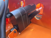 Gyrobroyeur Diesel 1200 mm télécommandé sur chenilles pour pentes raides, vergers, vignobles, débroussaillage et défrichement des terrains