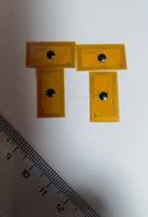Mini-étiquette RFID carrée intelligente FPC1222 13,56 MHz étanche avec adhésif puissant pour cartes de membre et usage hôtelier