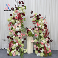 Ensemble de colonnes florales artificielles rose, vert et bordeaux pour arrangement floral de mariage