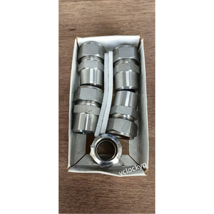 ข้อต่อท่อสแตนเลส Swagelok รุ่น SS-1610-1-16W มือสอง - Product Image 2