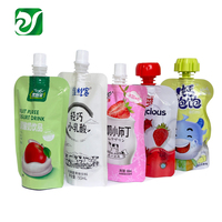 Emballage yaourt call en sachet Pochette pour bec de yaourt au lait Buse d'emballage de liquide de jus en plastique imprimée personnalisée Doypack