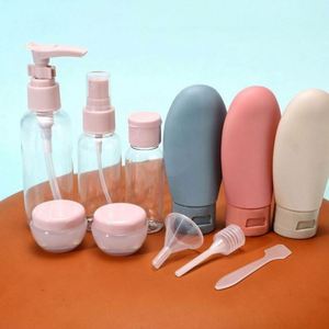 Kit de voyage rechargeable : flacons vaporisateurs, tubes pour lotion, shampoing, gel douche – Contenants cosmétiques vides et portables - Product Image 5